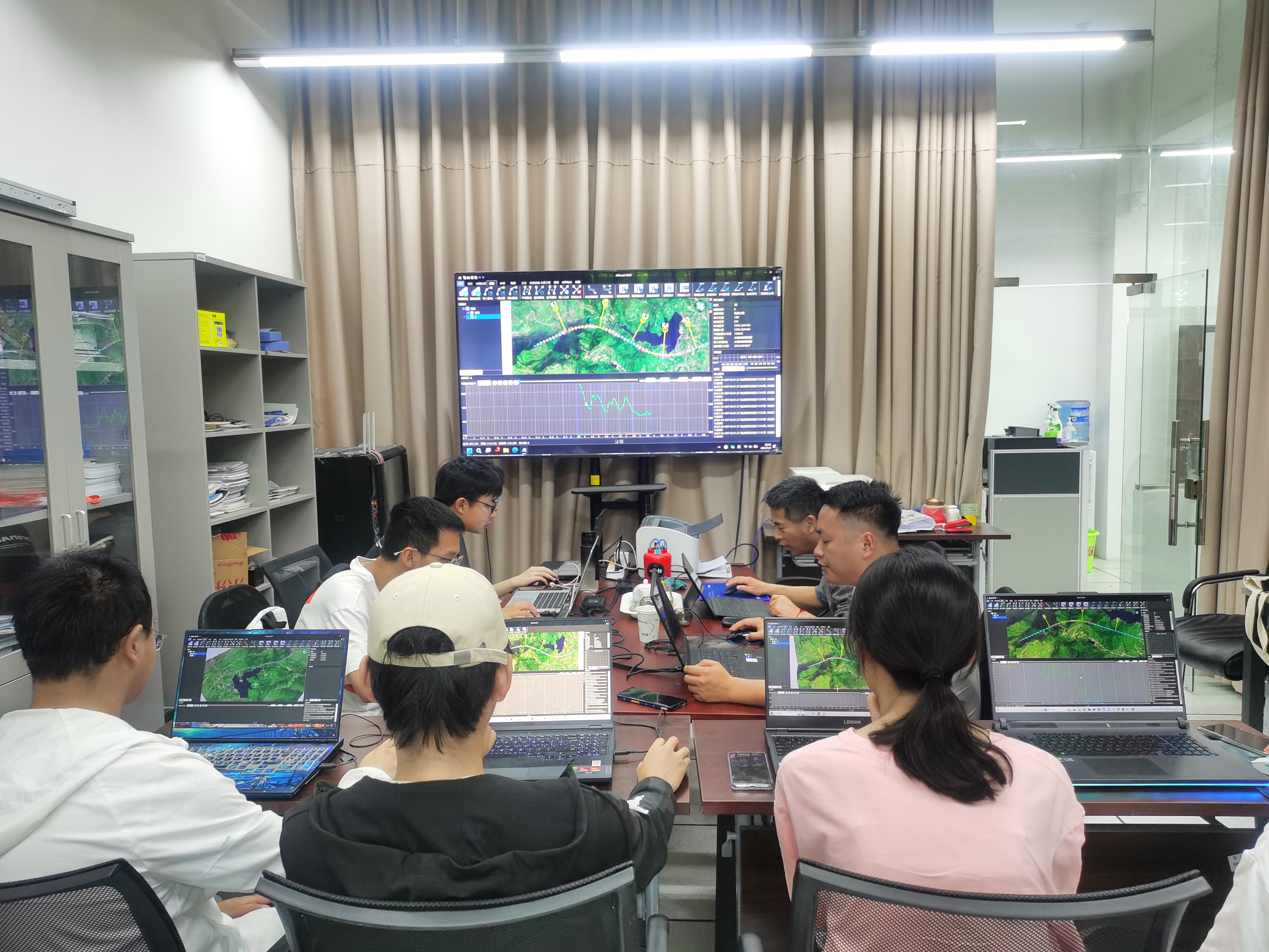 創(chuàng)途信息攜手江蘇狄諾尼助力西南交通大學(xué)土木工程學(xué)院暑期實(shí)踐，賦能高校數(shù)字化人才培養(yǎng)(圖1)