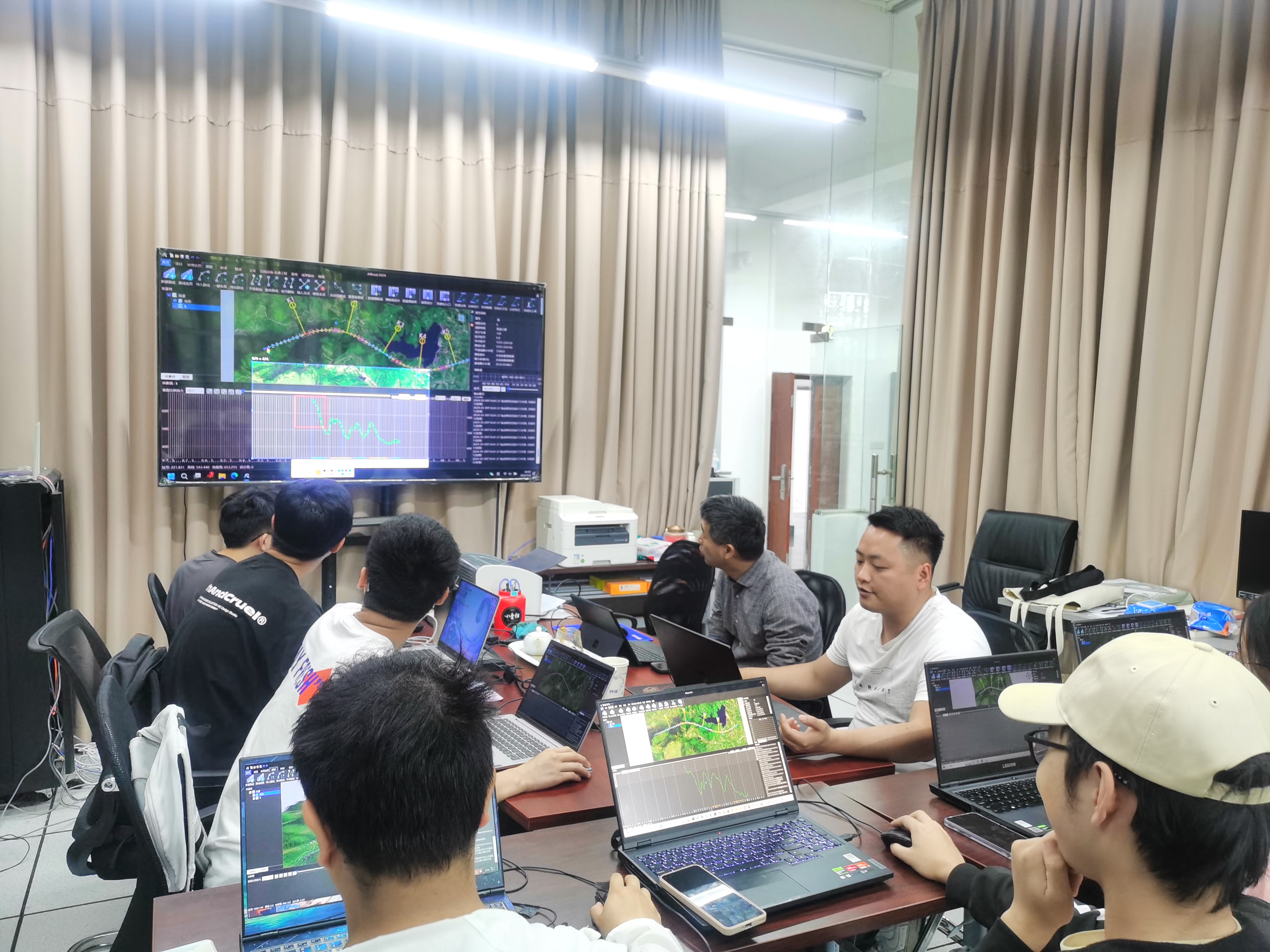 創(chuàng)途信息攜手江蘇狄諾尼助力西南交通大學(xué)土木工程學(xué)院暑期實(shí)踐，賦能高校數(shù)字化人才培養(yǎng)(圖2)